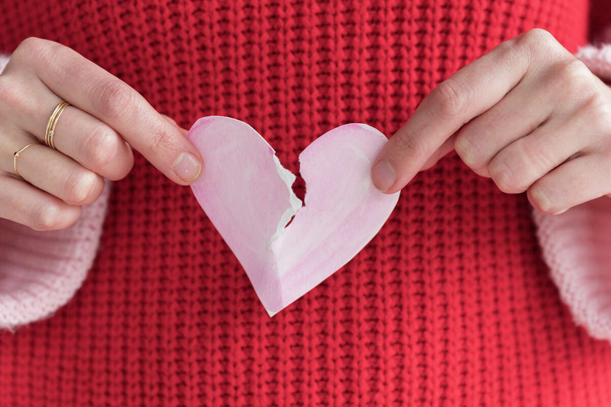 Detail Image Of Heart Broken Nomer 45