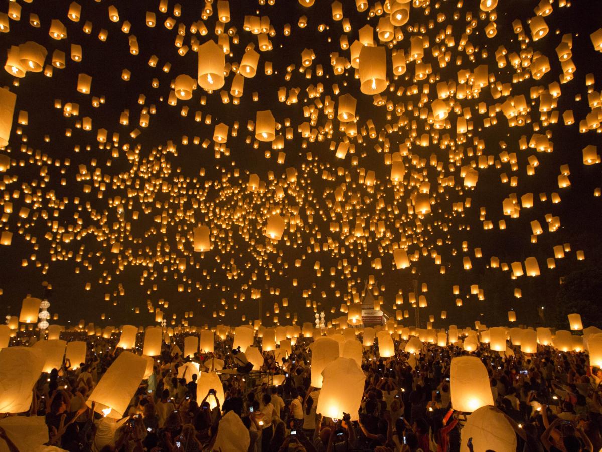 Image Of Sky Lantern - KibrisPDR