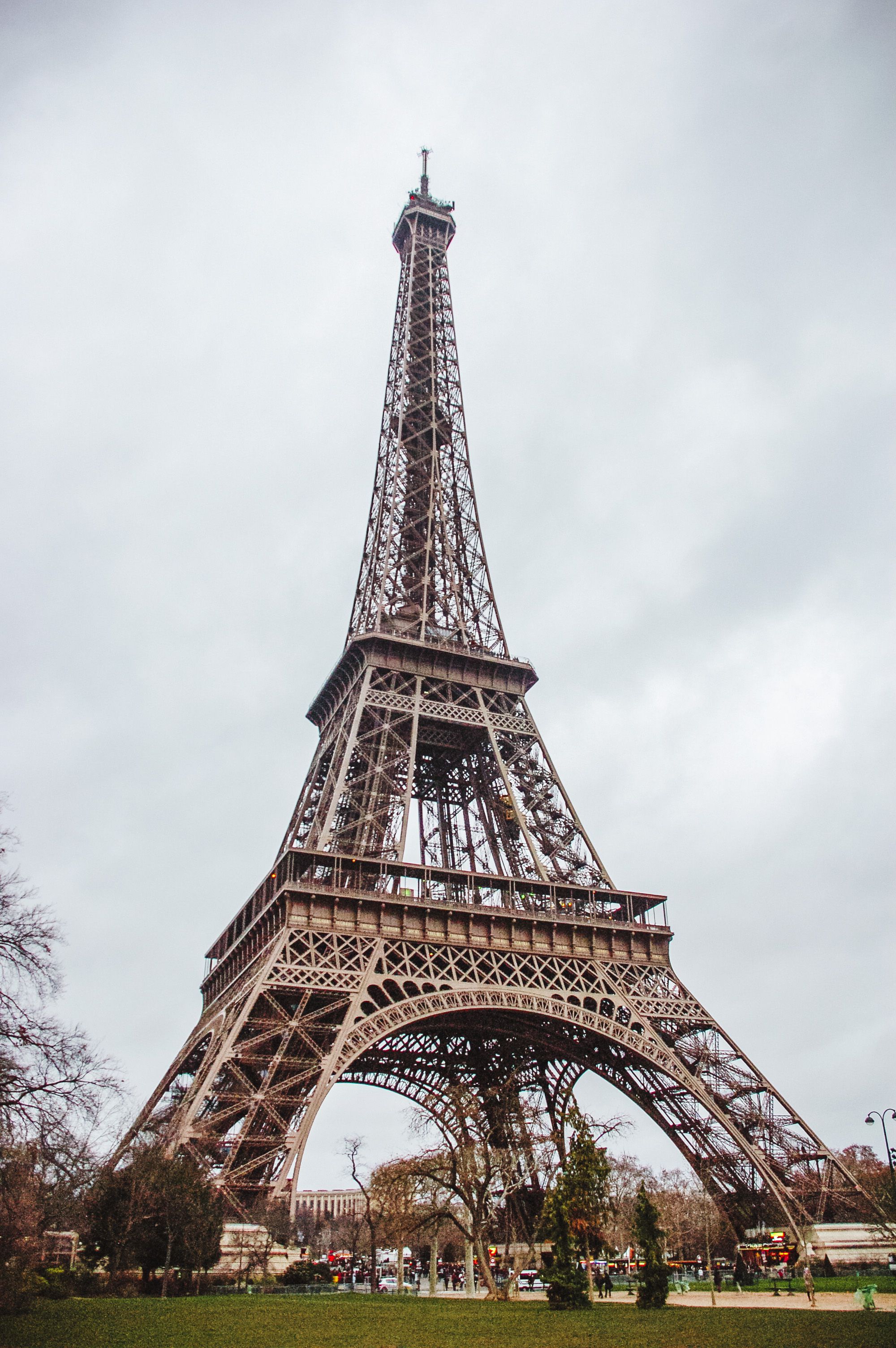 Detail Image Of The Eiffel Tower Nomer 25