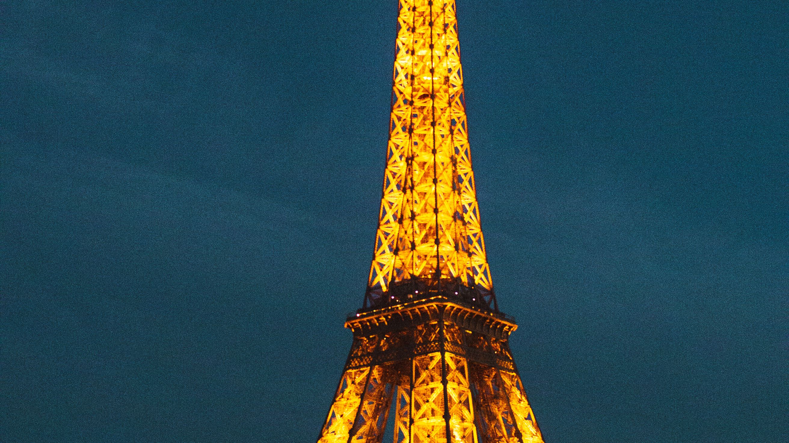 Detail Image Of The Eiffel Tower Nomer 43