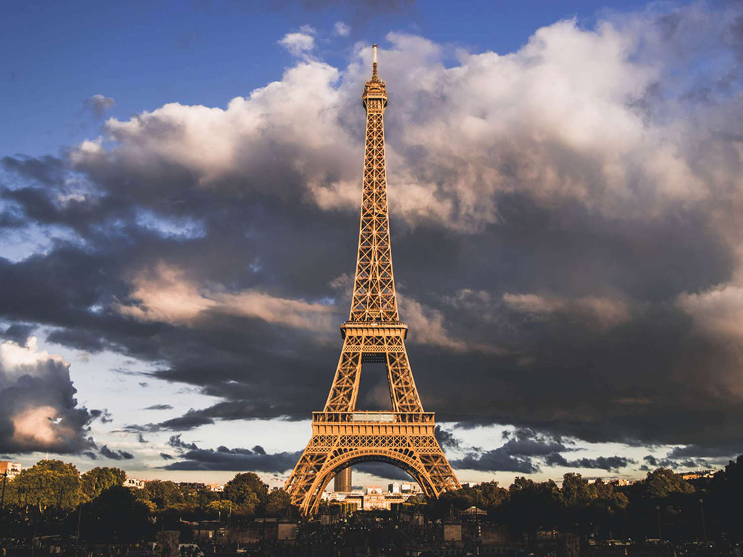 Detail Image Of The Eiffel Tower Nomer 49