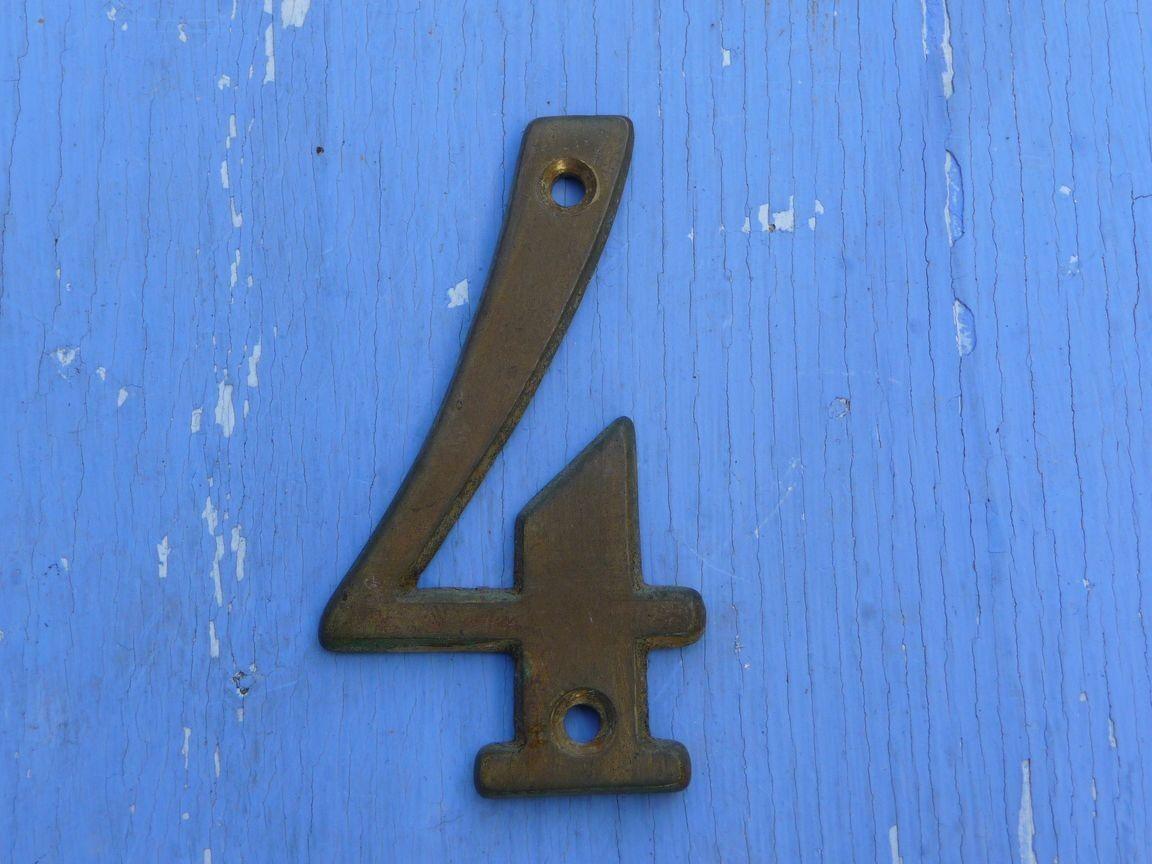 Detail Image Of The Number 4 Nomer 47