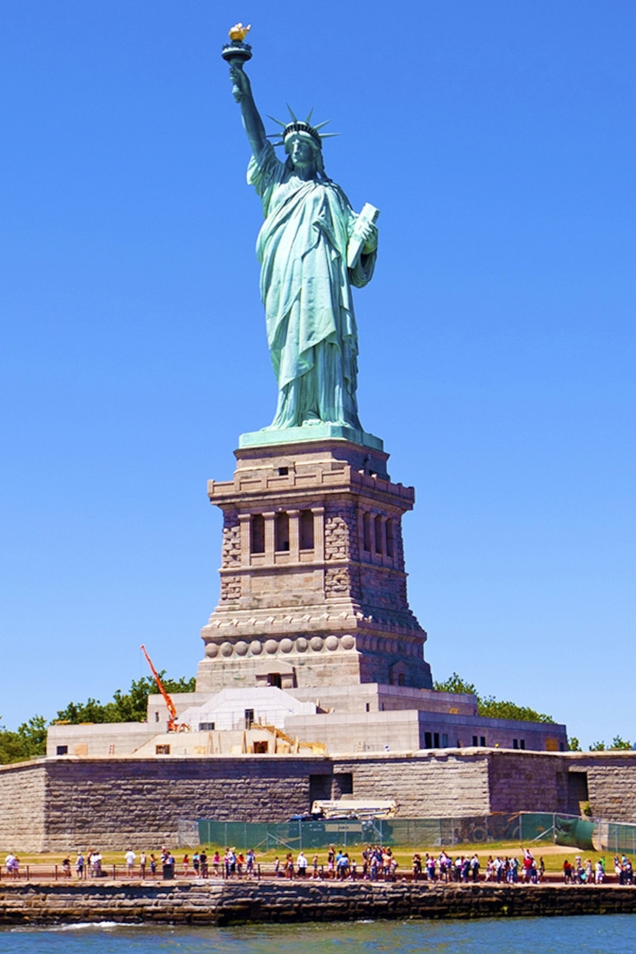 Detail Image Of The Statue Of Liberty Nomer 5