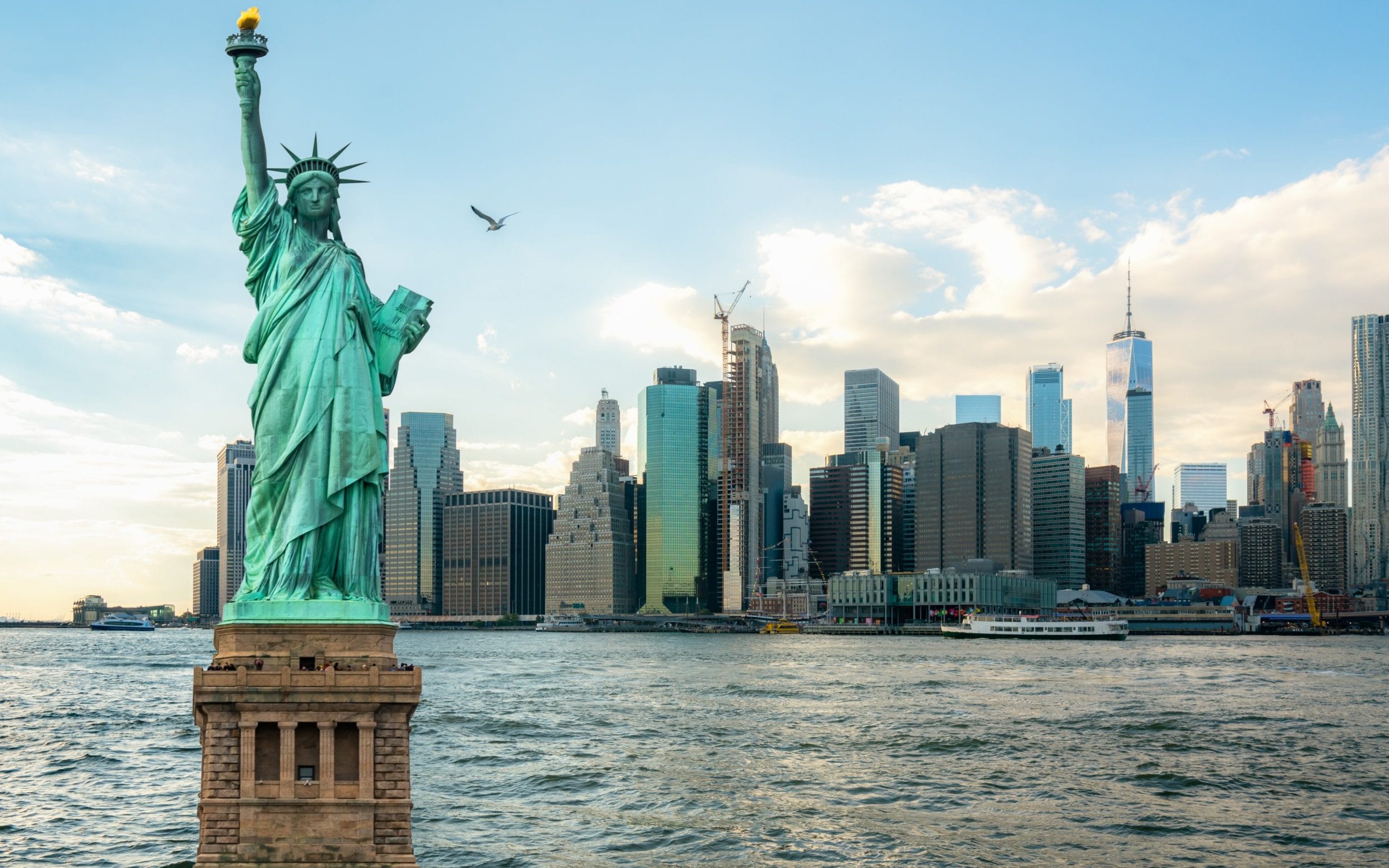 Detail Image Of The Statue Of Liberty Nomer 8