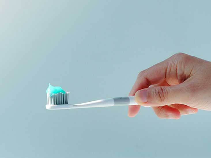 Detail Image Of Toothbrush And Toothpaste Nomer 29
