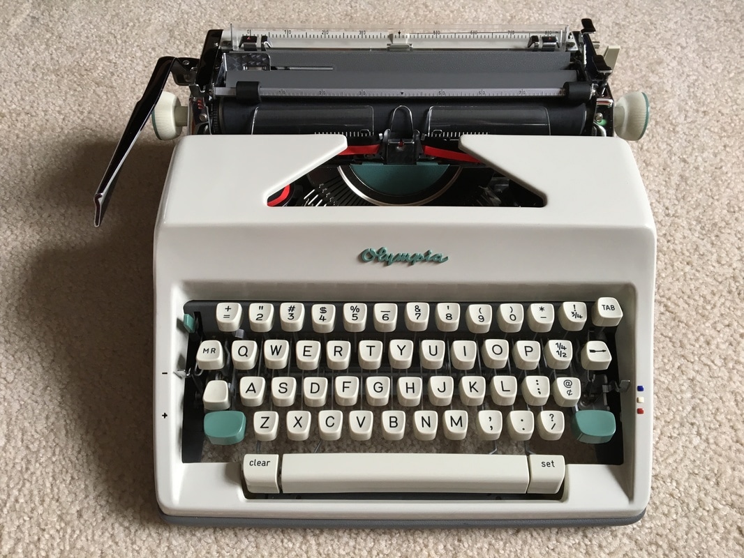Detail Image Of Typewriter Nomer 26