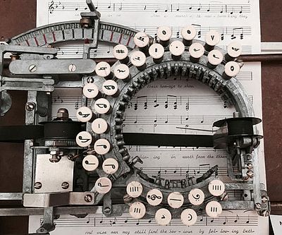 Detail Image Of Typewriter Nomer 37