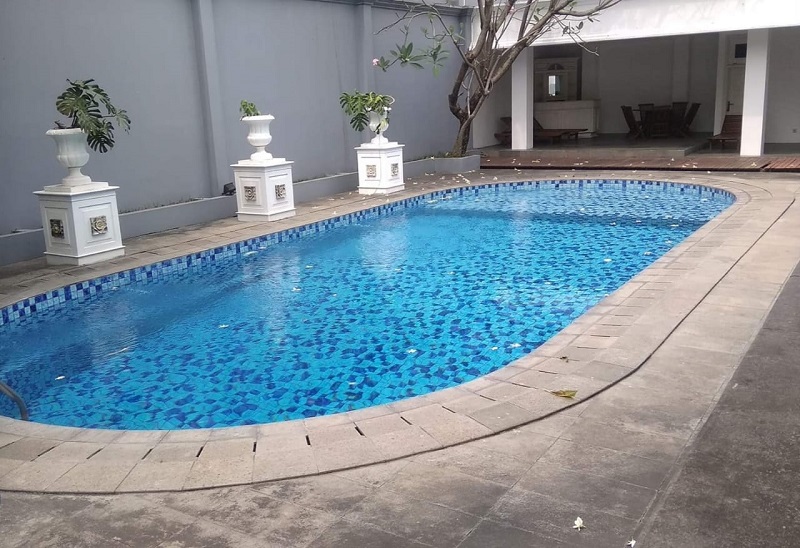 Detail Desain Kolam Renang Di Lahan Sempit Nomer 42