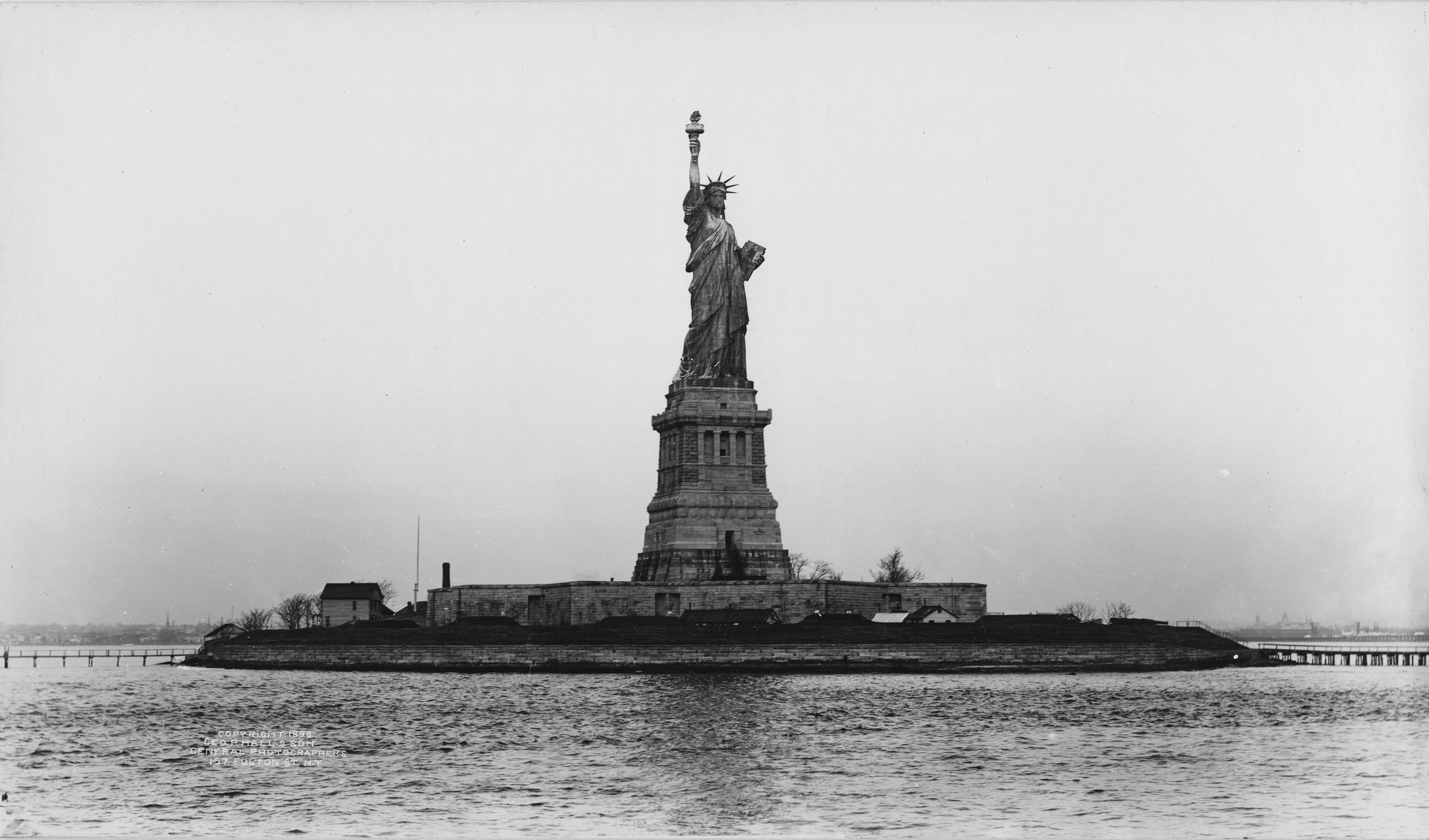 Detail Image Statue Of Liberty Nomer 25