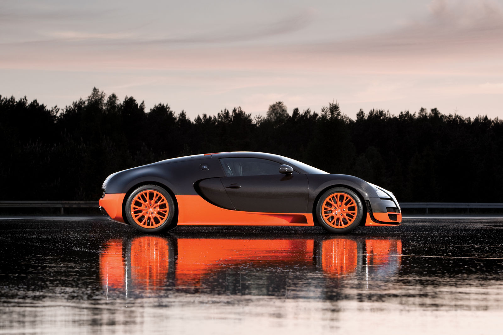 Detail Images Of A Bugatti Veyron Nomer 25