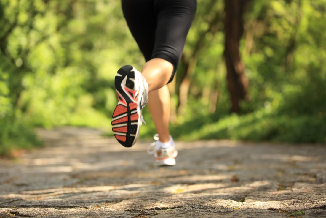 Detail Images Of A Person Running Nomer 14