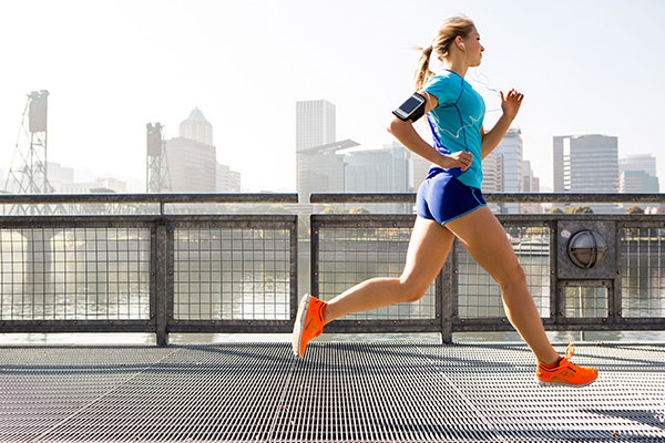 Detail Images Of A Person Running Nomer 19