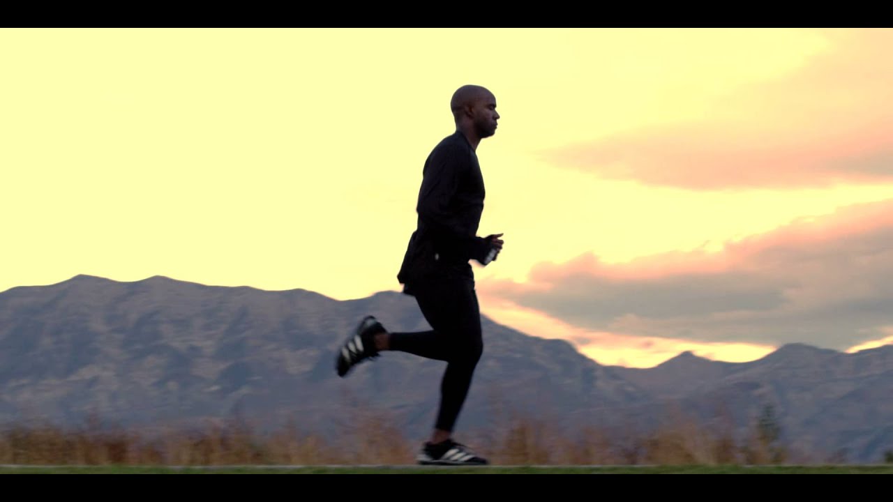 Detail Images Of A Person Running Nomer 33