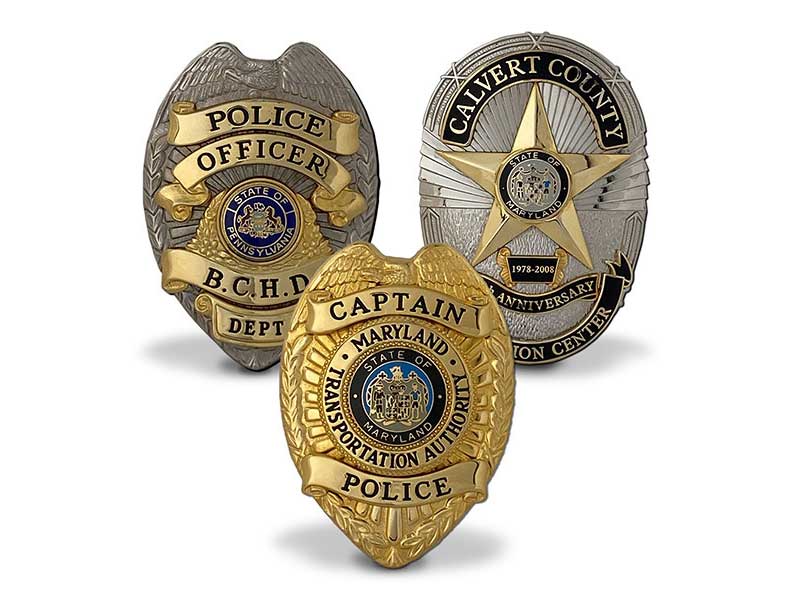 Detail Images Of A Police Badge Nomer 33