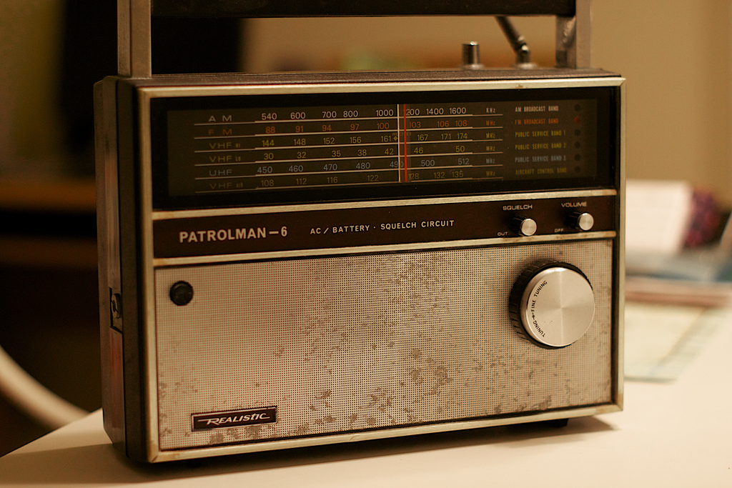 Detail Images Of A Radio Nomer 4