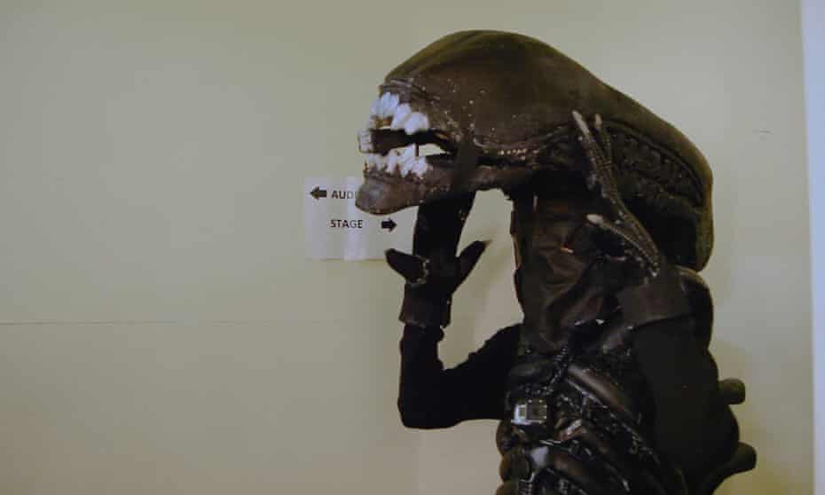Detail Images Of Alien Nomer 51