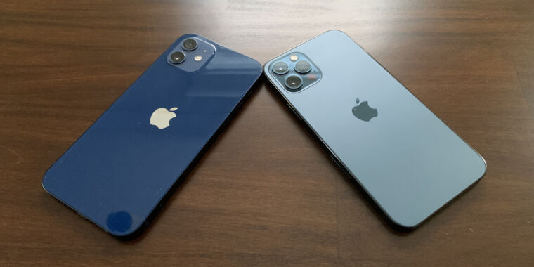 Detail Images Of An Iphone 12 Nomer 43