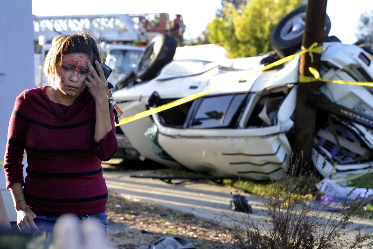 Detail Images Of Car Crashes Nomer 23