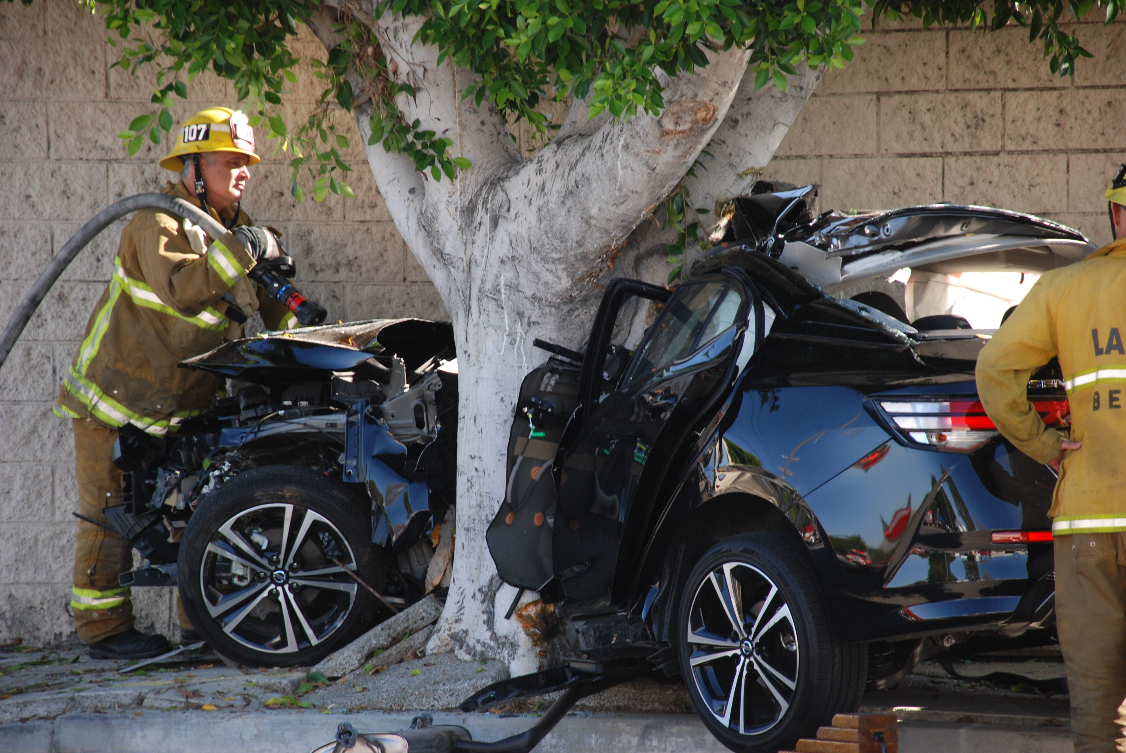 Detail Images Of Car Crashes Nomer 42