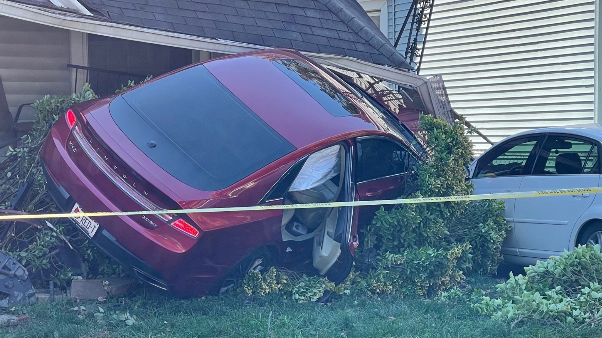 Detail Images Of Car Crashes Nomer 43