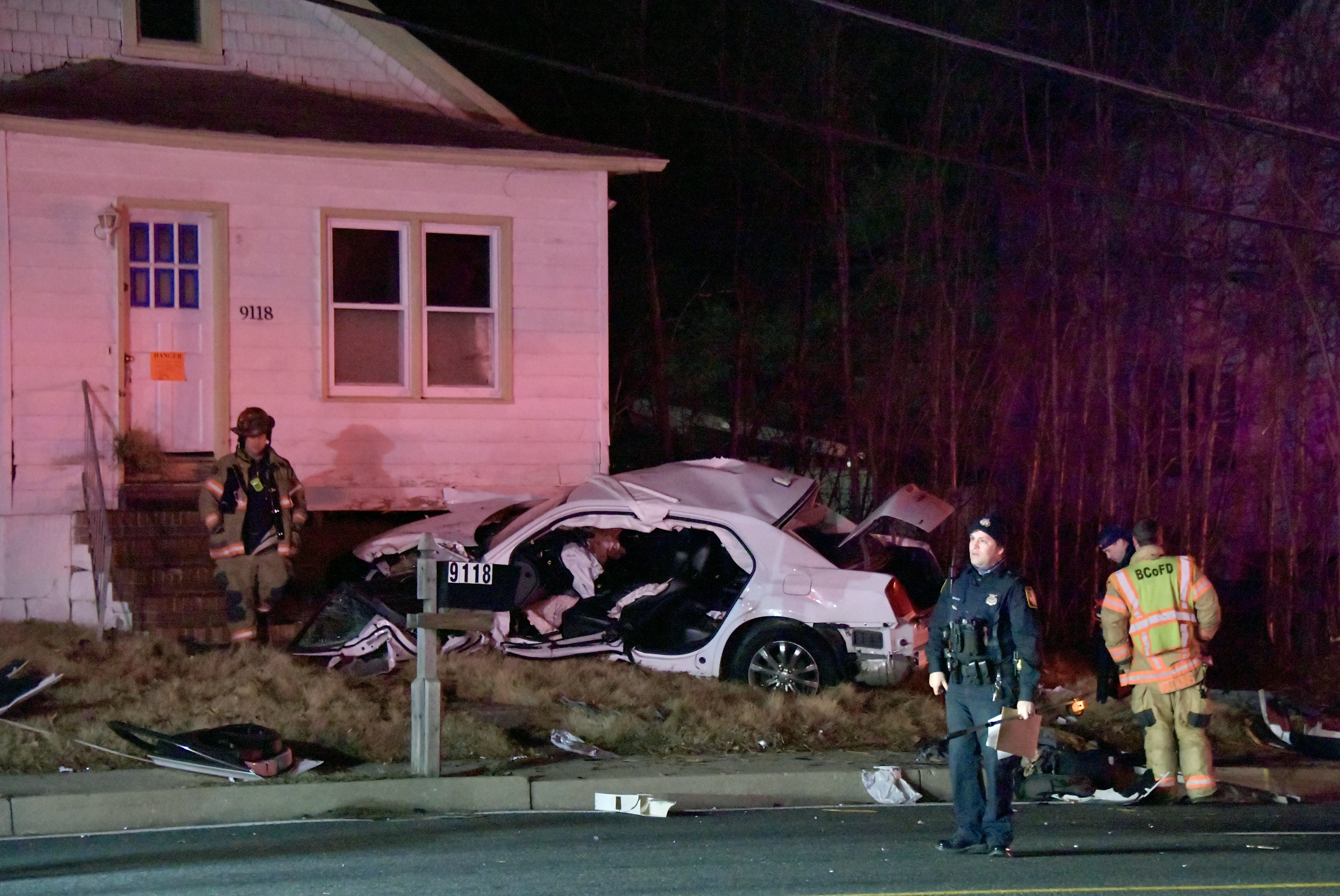 Detail Images Of Car Crashes Nomer 53