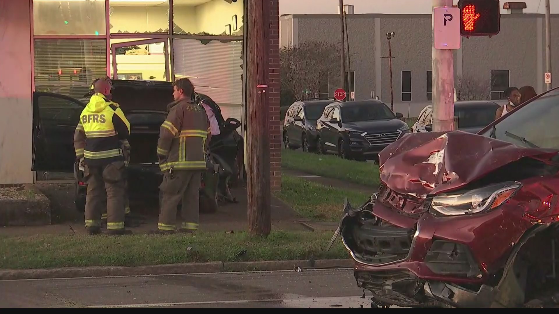 Detail Images Of Car Crashes Nomer 55