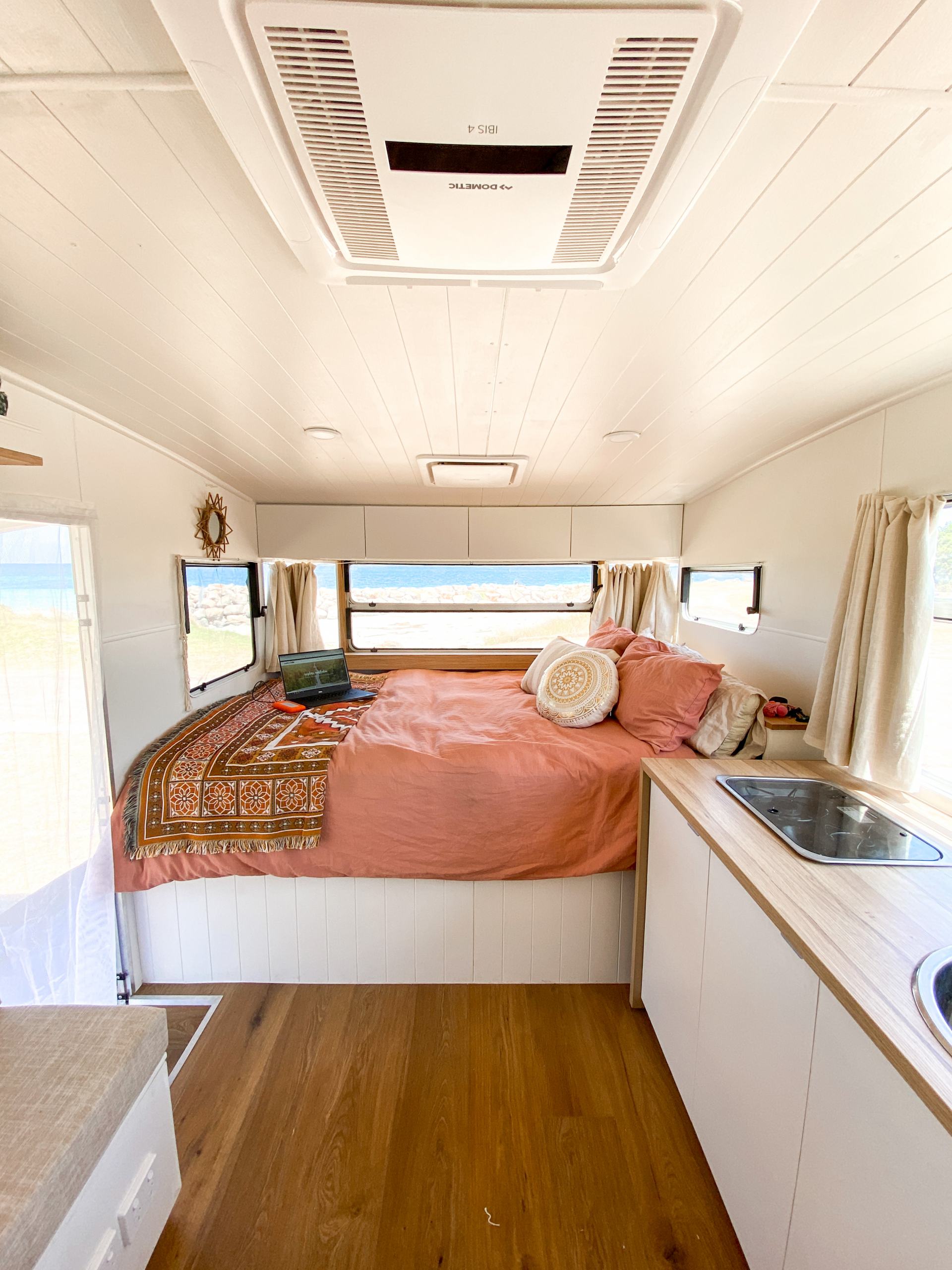 Detail Images Of Caravan Nomer 39