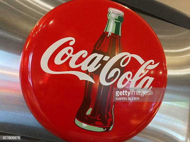 Detail Images Of Coca Cola Logo Nomer 40