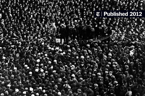 Detail Images Of Crowds Nomer 10