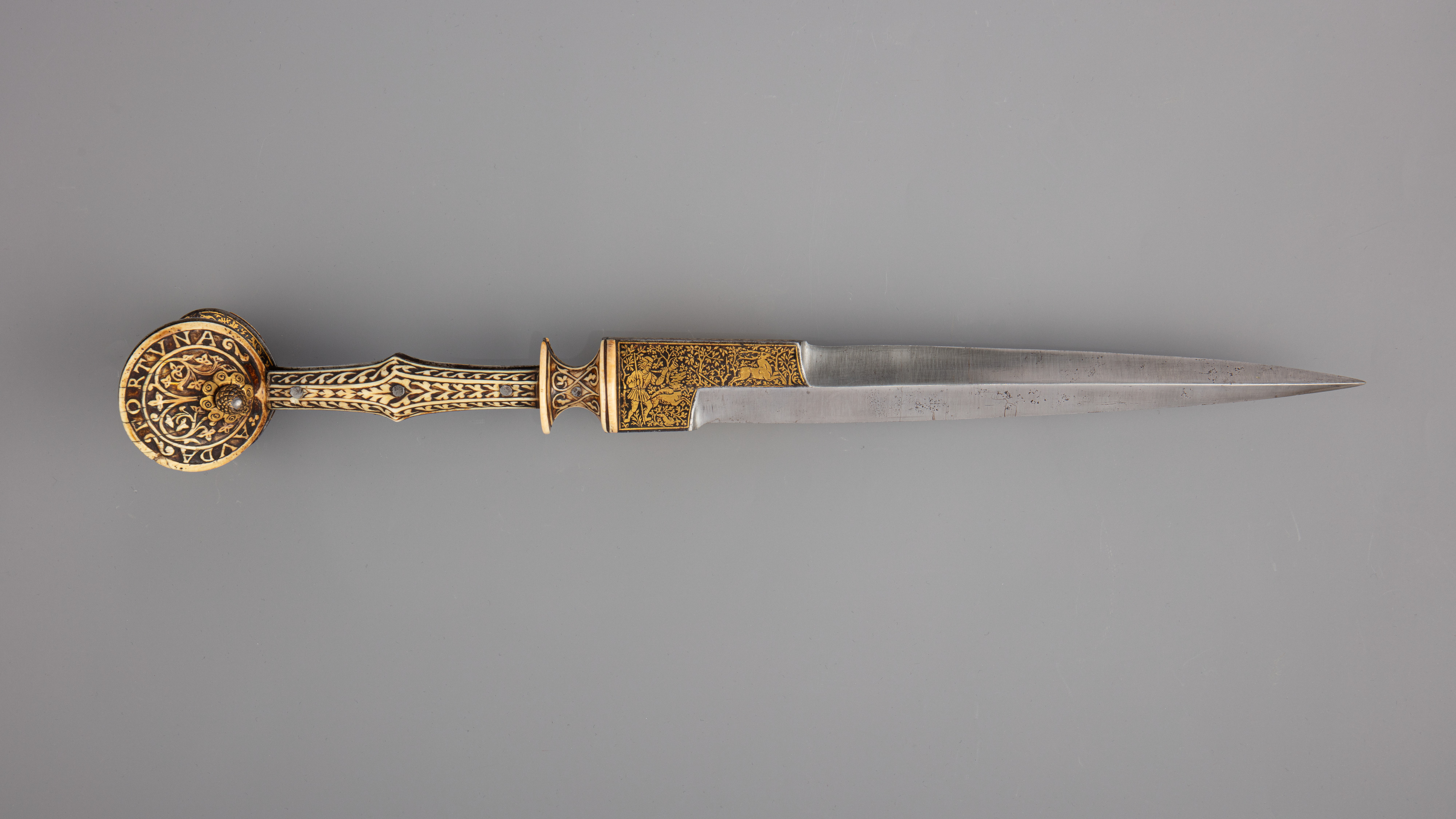 Detail Images Of Daggers Nomer 48