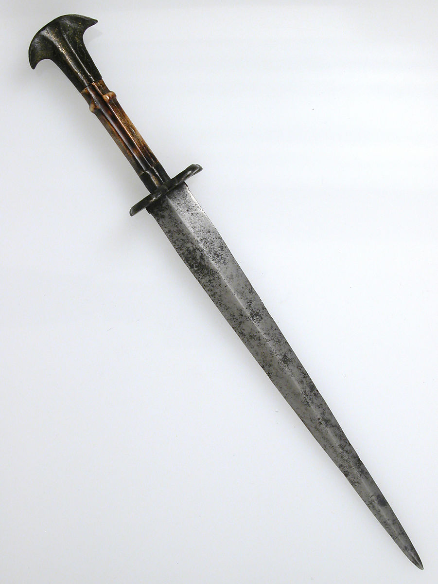 Detail Images Of Daggers Nomer 9