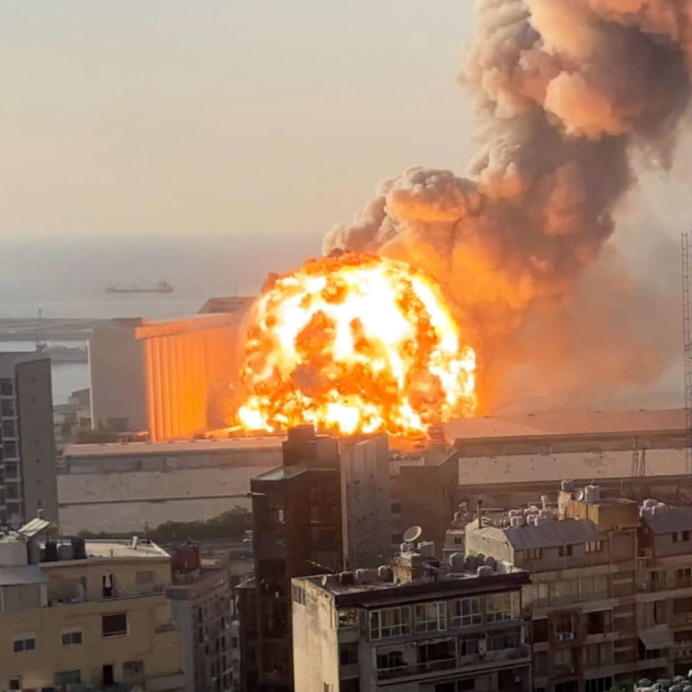Detail Images Of Explosion Nomer 18