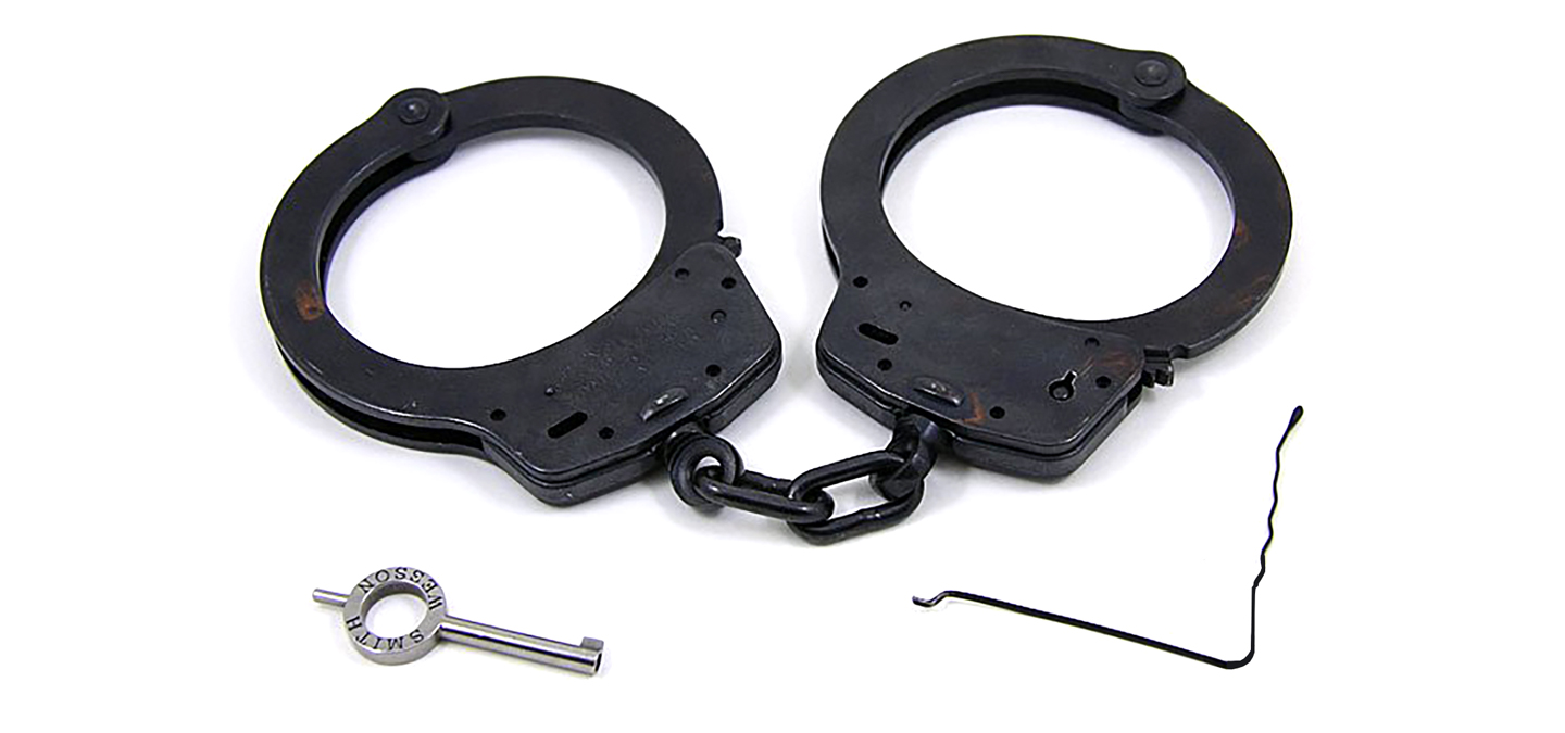 Detail Images Of Handcuffs Nomer 41