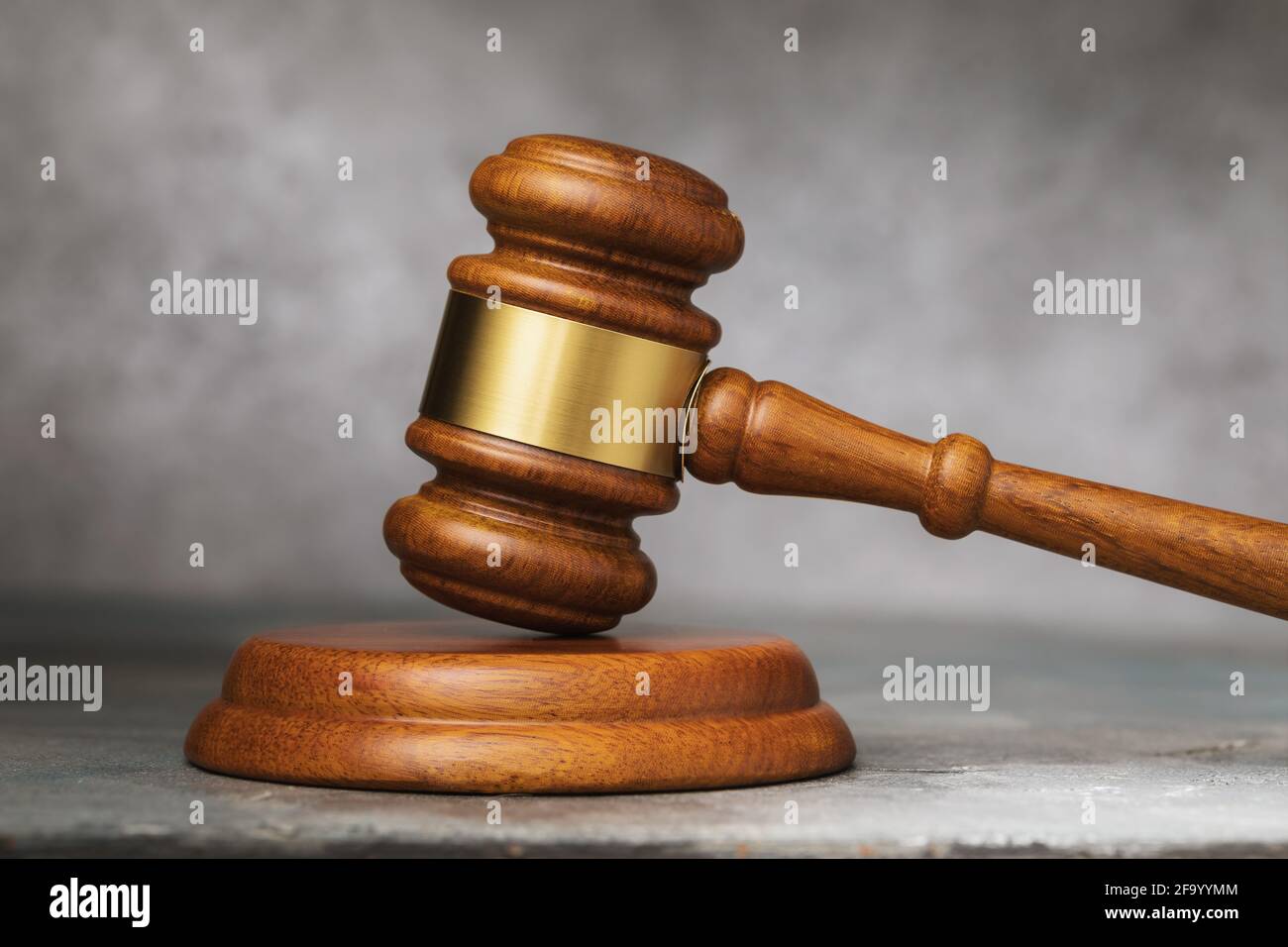 Detail Images Of Judges Gavel Nomer 43