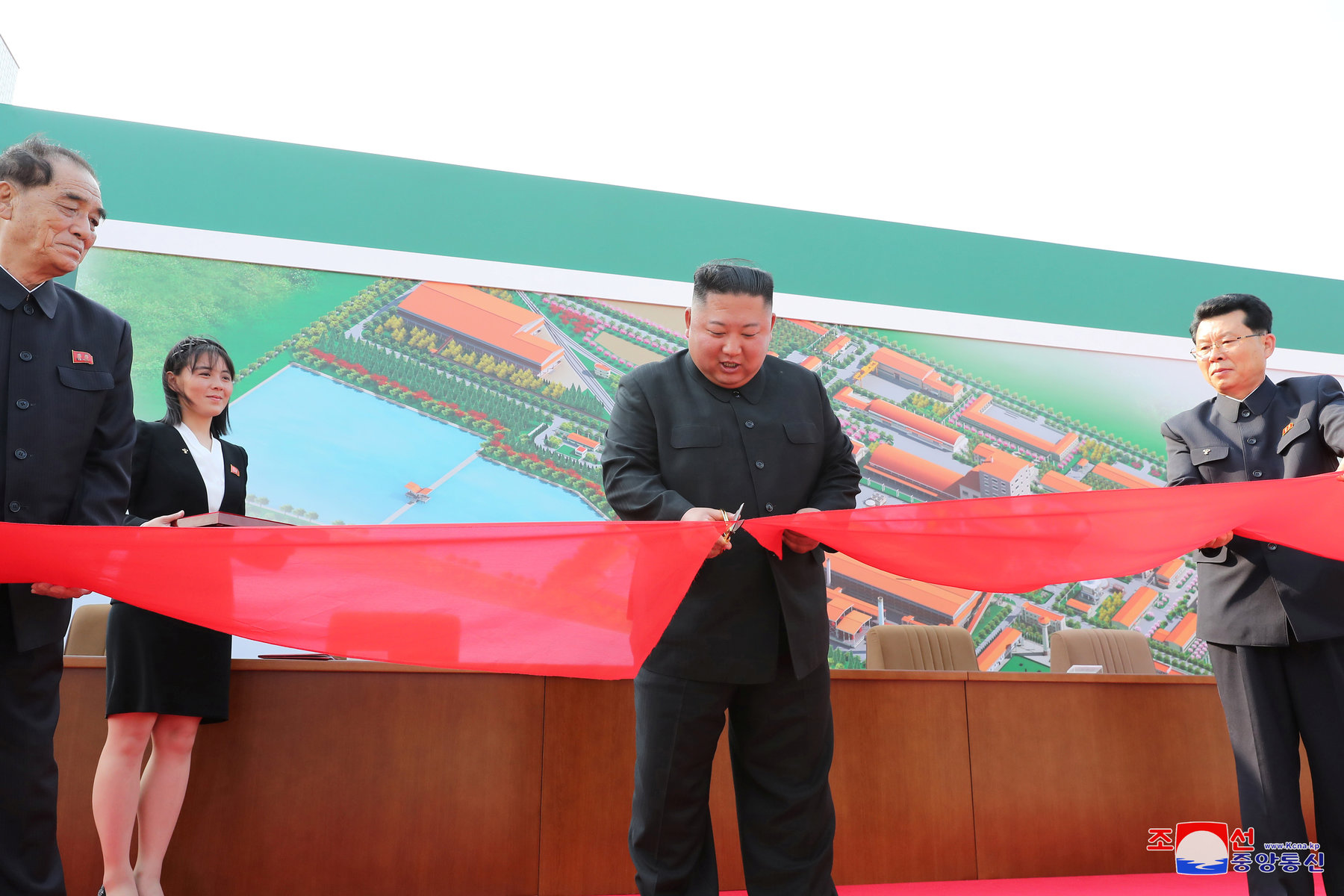Detail Images Of Kim Jong Un Nomer 48