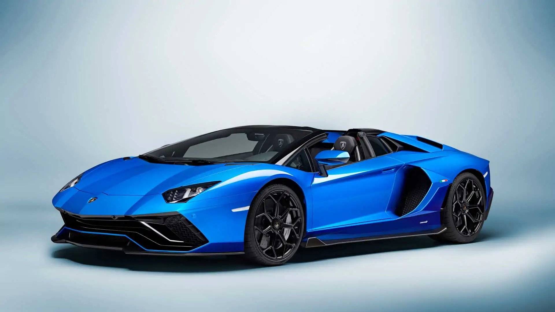 Detail Images Of Lamborghini Car Nomer 11