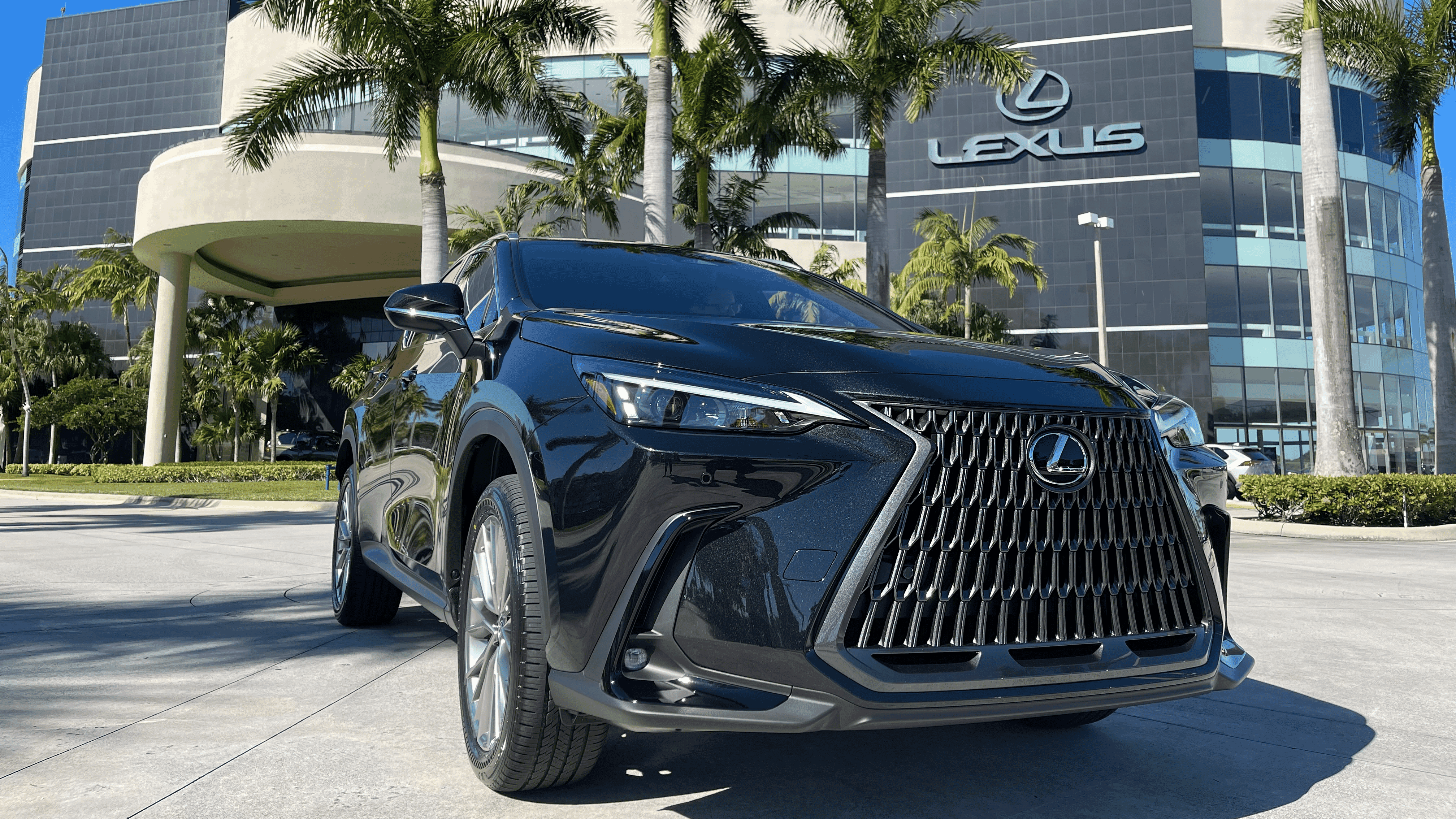 Detail Images Of Lexus Nomer 19