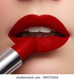 Detail Images Of Lips With Lipstick Nomer 31