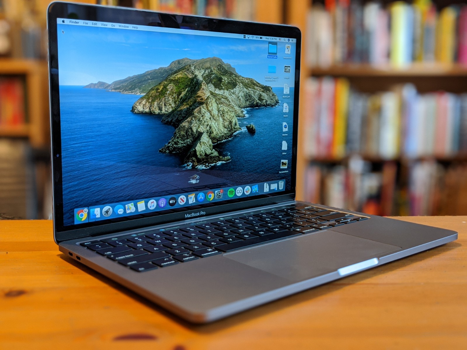 Detail Images Of Macbook Pro Nomer 14