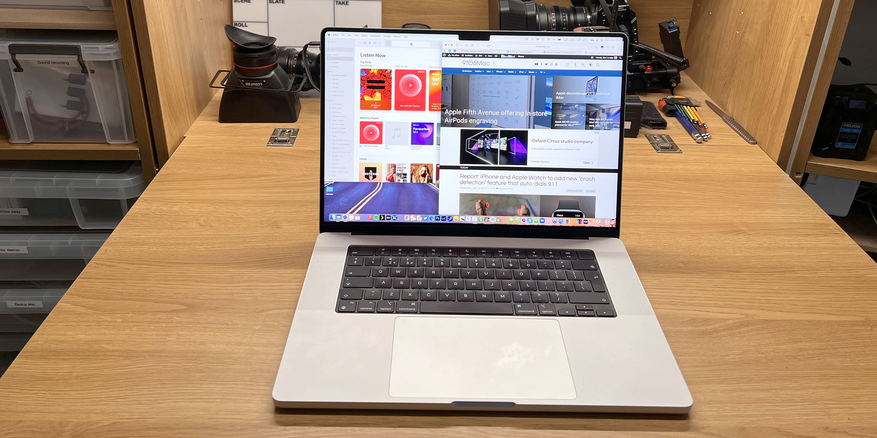 Detail Images Of Macbook Pro Nomer 20