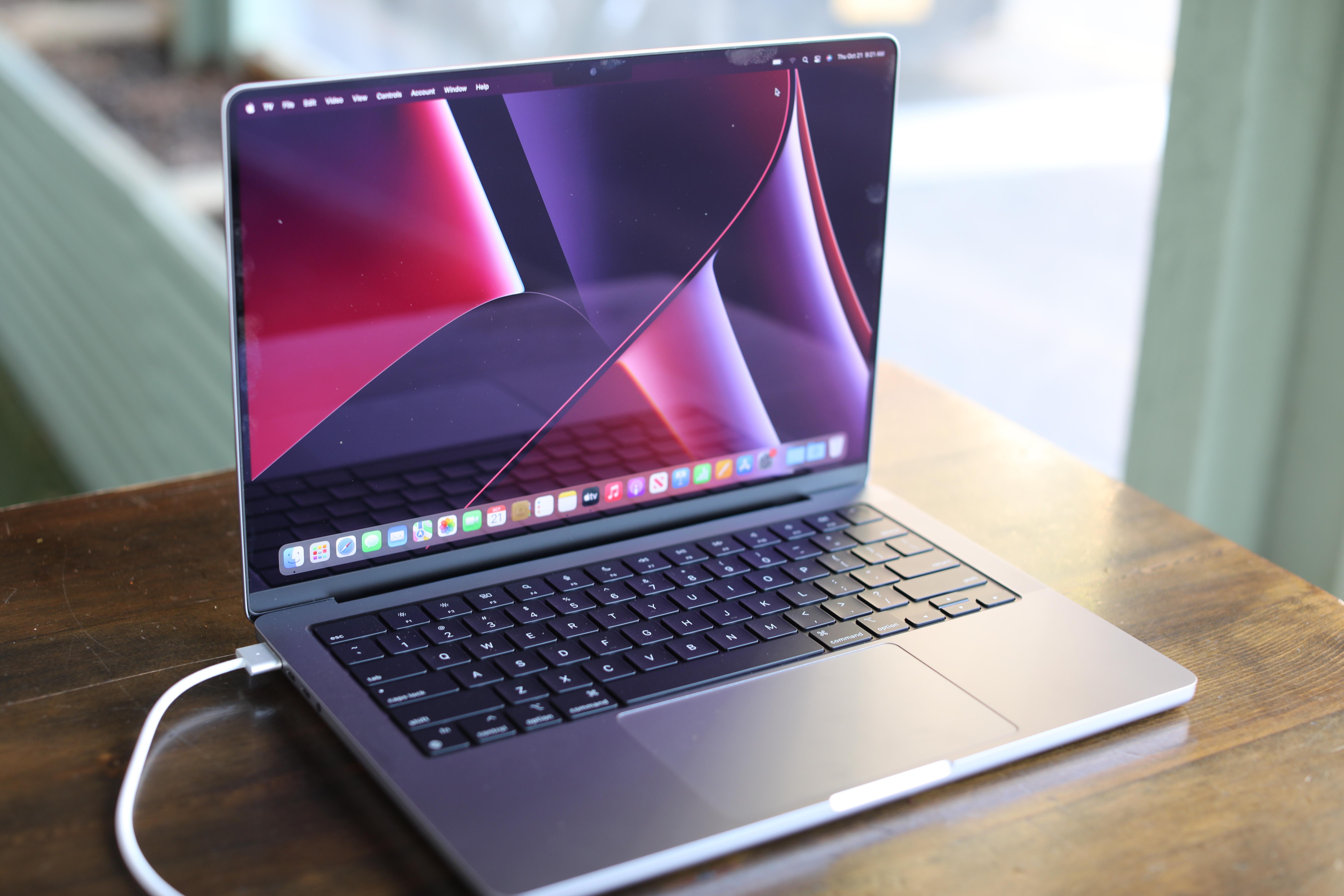 Detail Images Of Macbook Pro Nomer 8