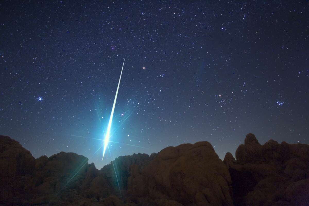 Detail Images Of Meteor Nomer 37