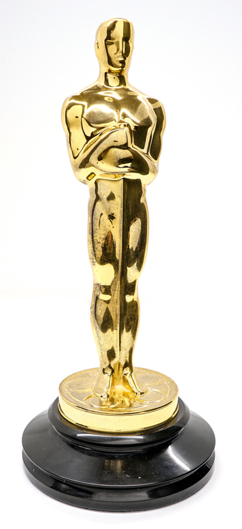 Detail Images Of Oscar Statuette Nomer 9