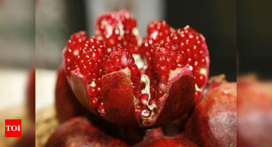 Detail Images Of Pomegranate Fruit Nomer 39