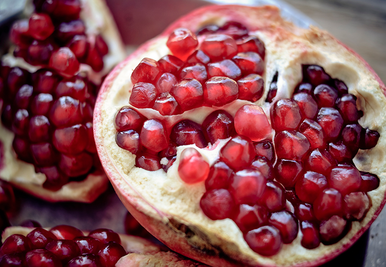 Detail Images Of Pomegranate Fruit Nomer 45