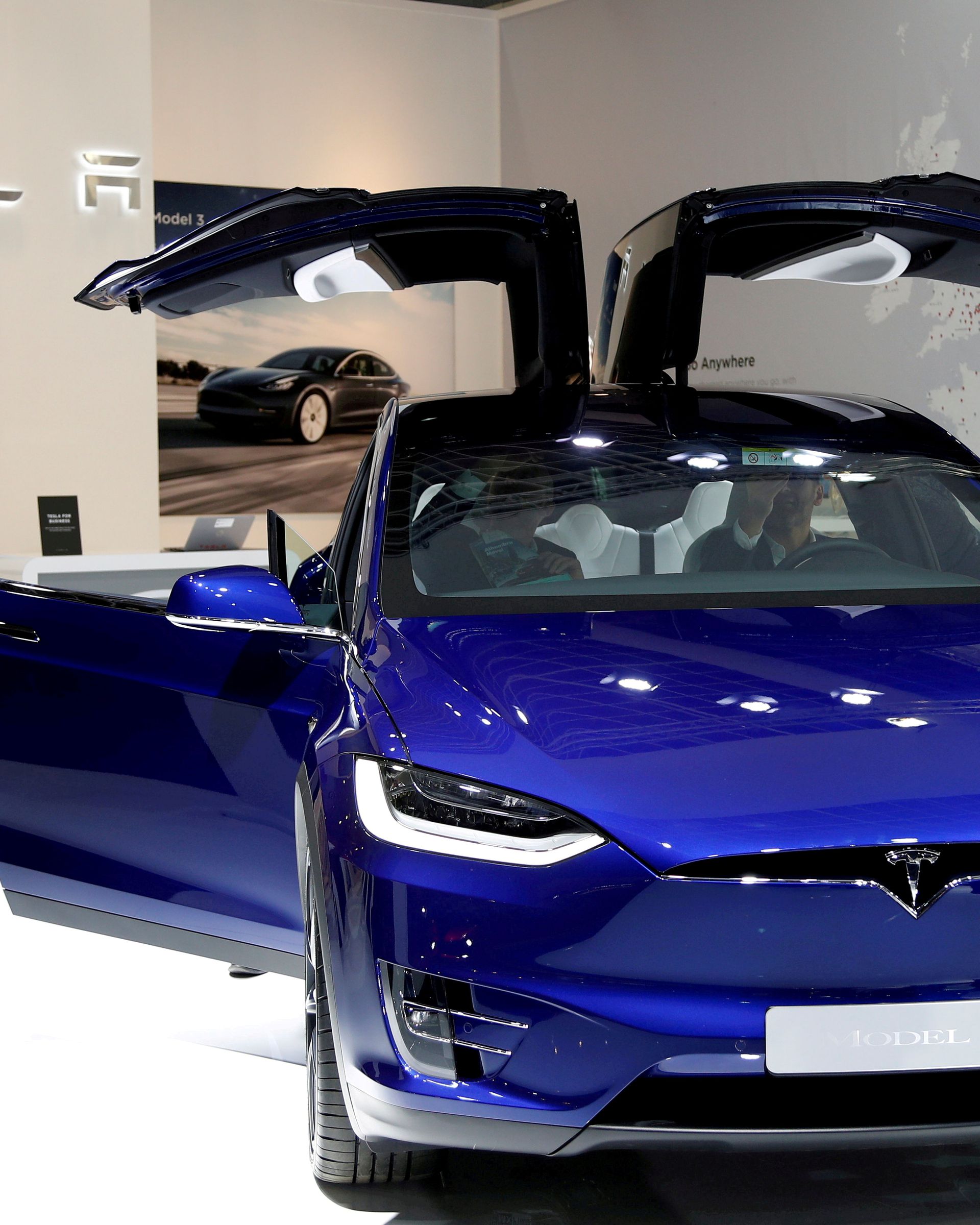 Detail Images Of Tesla Car Nomer 9