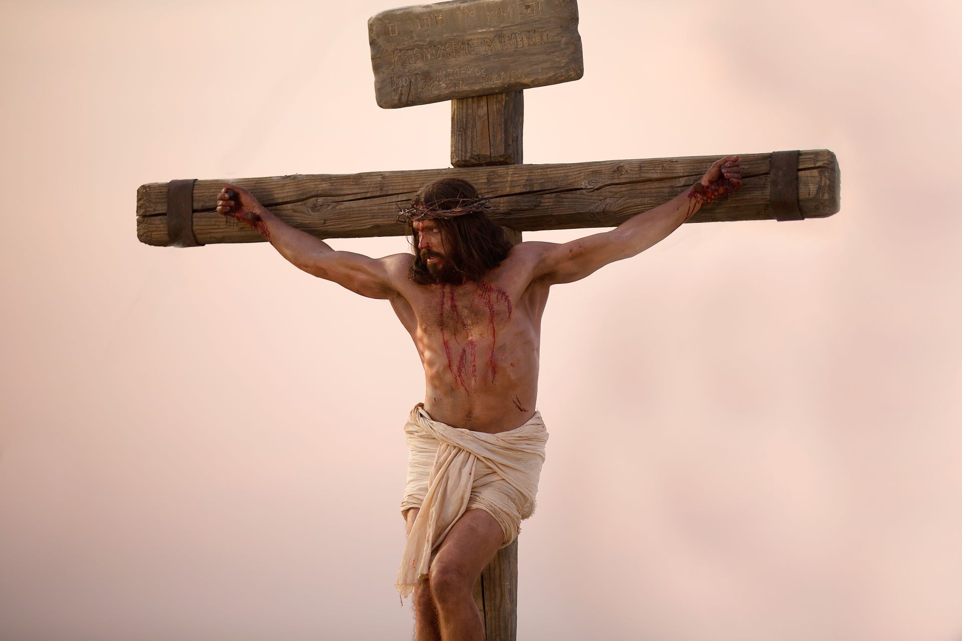 Detail Images Of The Cross Of Christ Nomer 3