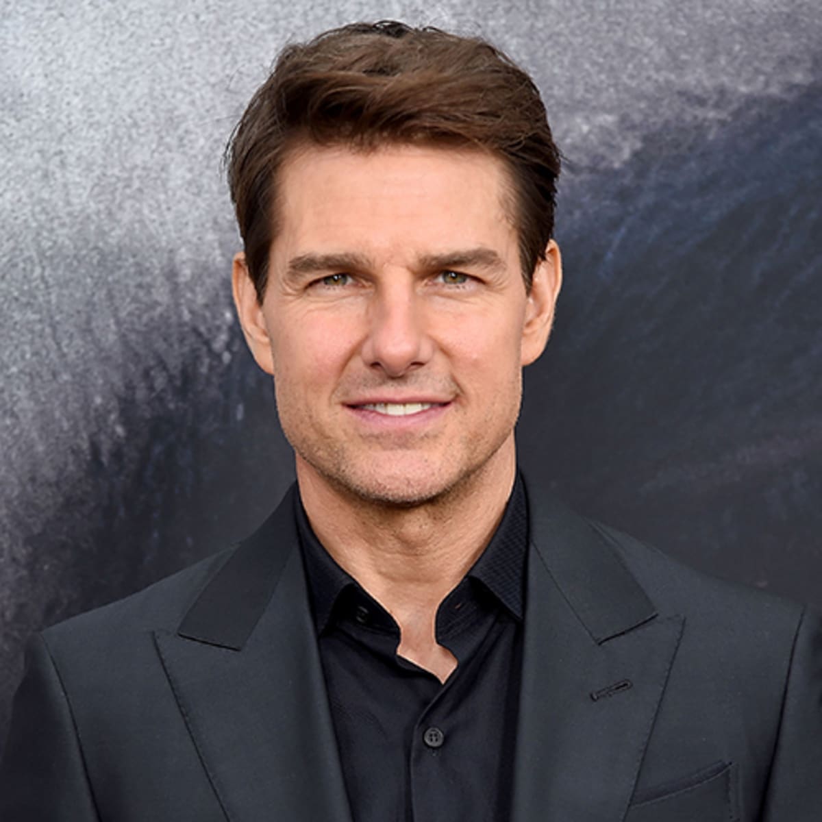 Detail Images Of Tom Cruise Nomer 2