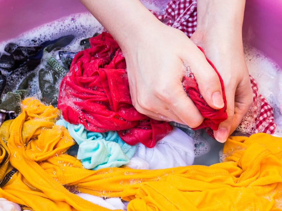 Detail Images Of Washing Clothes Nomer 19