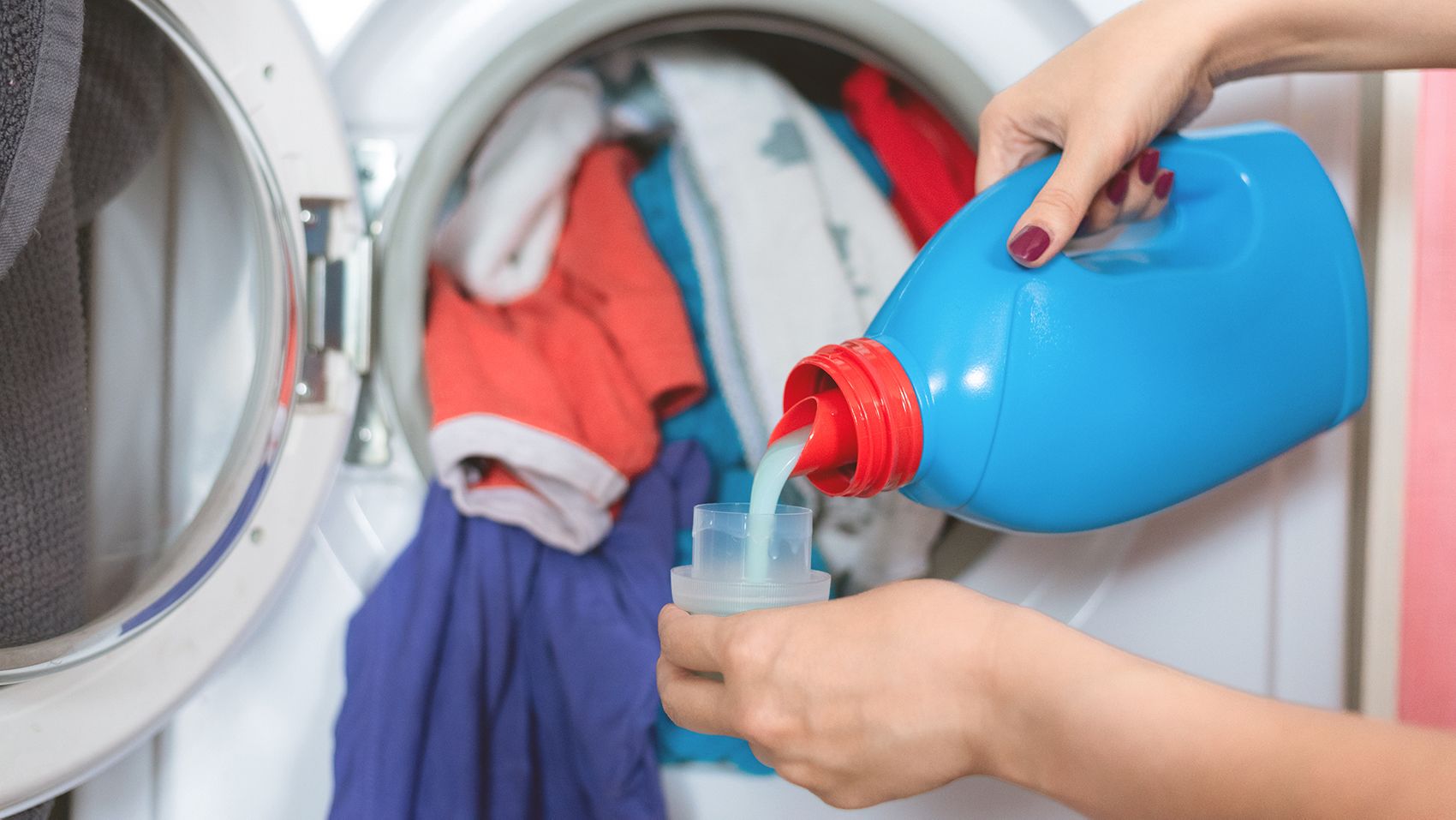 Detail Images Of Washing Clothes Nomer 33